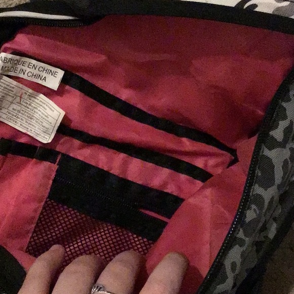 Side back pack - Picture 2 of 3